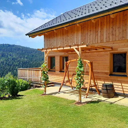 Апартаменты Auszeit Almhaus Schmalzbauer